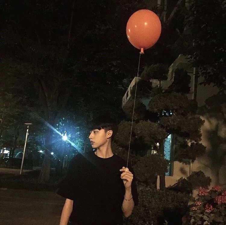殷学之弘