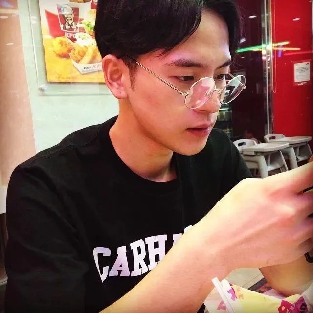骆晨泰竹