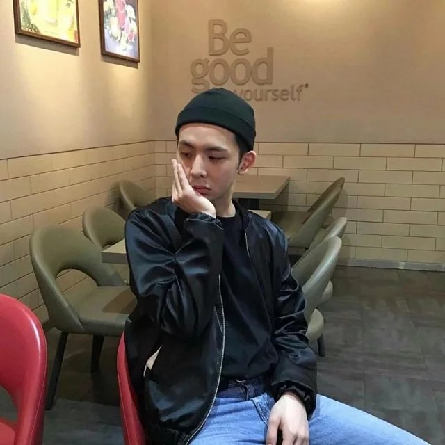龚晶伯梅